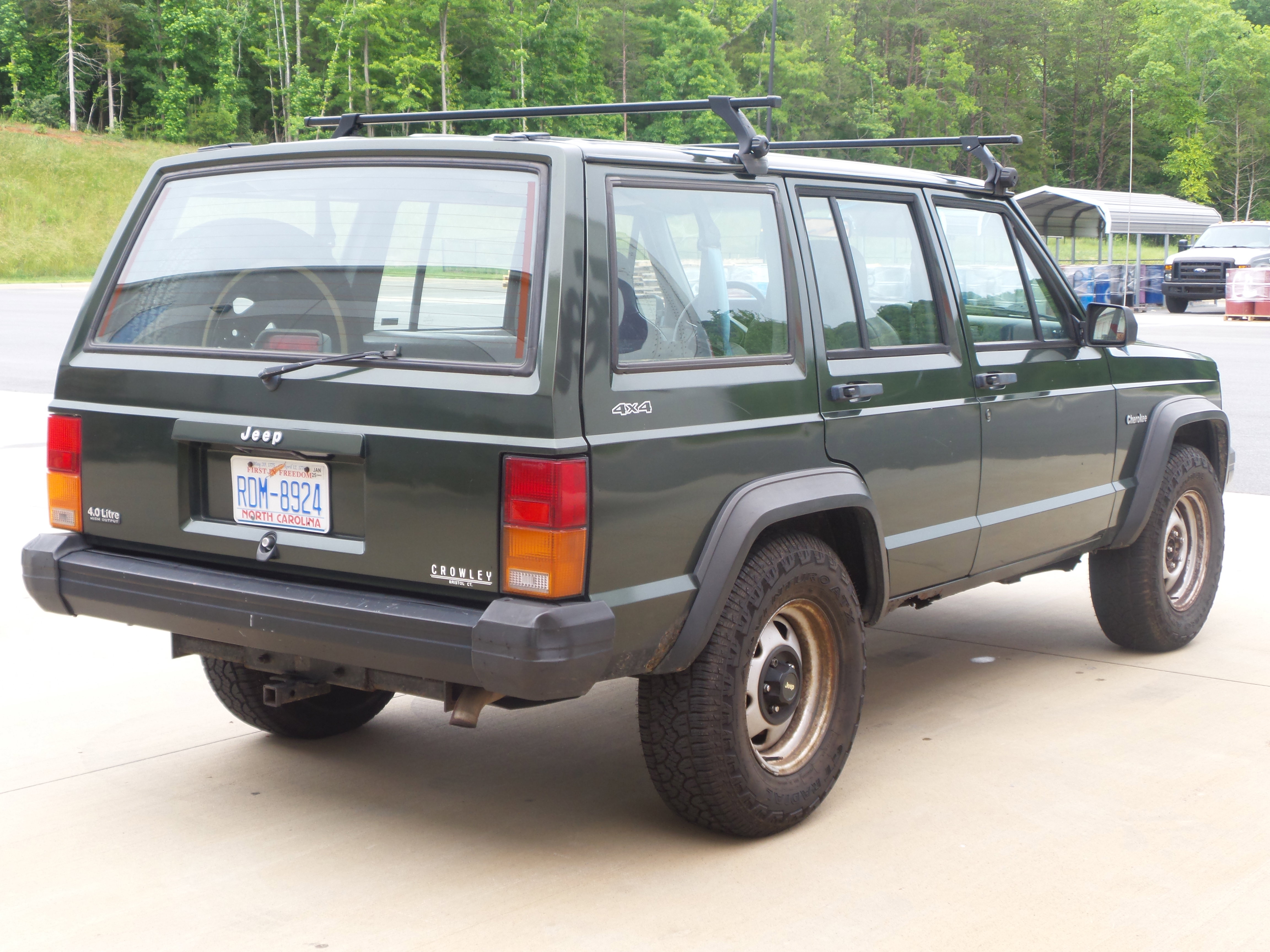 Used 1996 Jeep Cherokee SE image 9