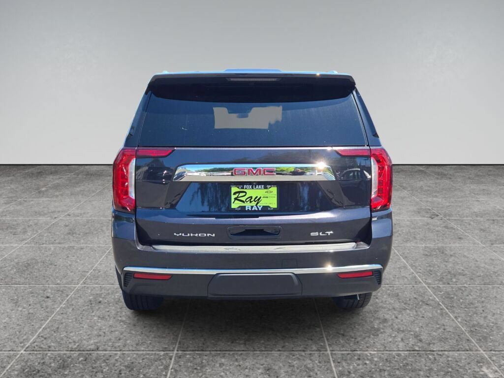 Certified 2023 GMC Yukon XL SLT w/ SLT Premium Package AWD/4WD image 5