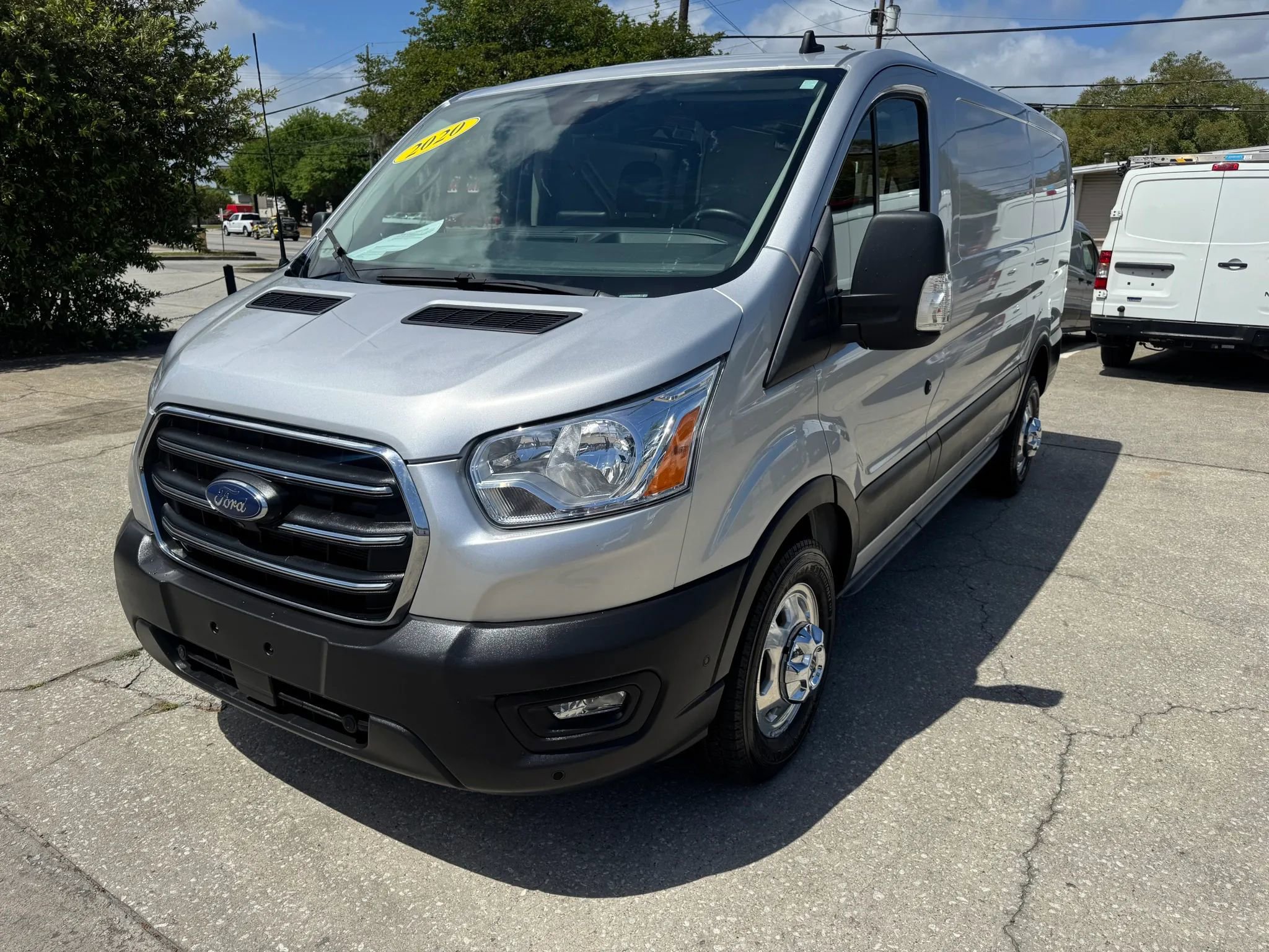 Used 2020 Ford Transit 250 Low Roof AWD image 5