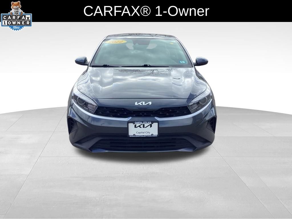 Used 2022 Kia Forte LXS FWD image 2