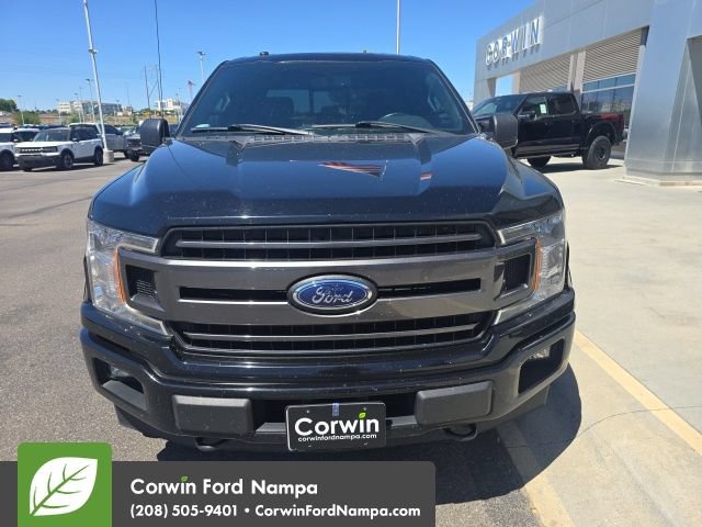Used 2018 Ford F150 XLT w/ Equipment Group 302A Luxury AWD/4WD image 3
