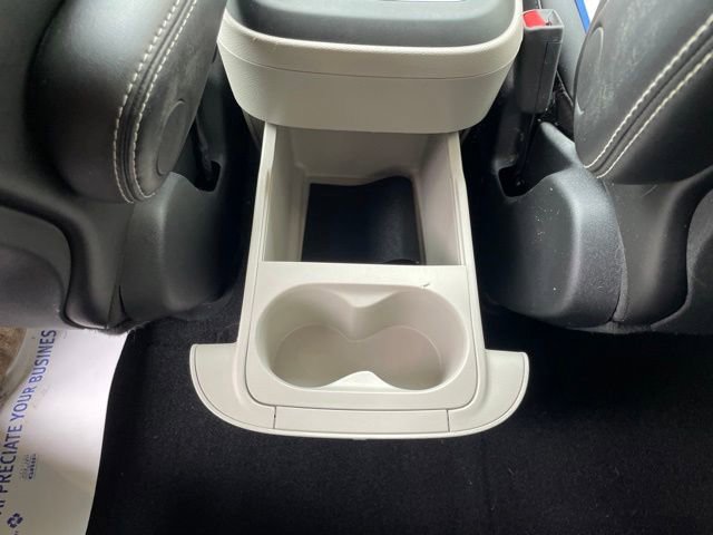 Used 2024 Chrysler Pacifica Limited FWD image 27