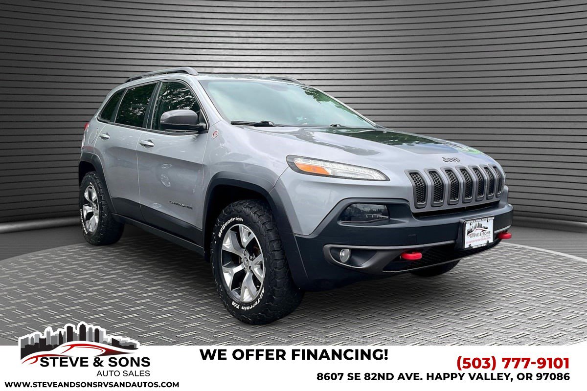 Used 2014 Jeep Cherokee Trailhawk w/ Comfort/Convenience Group AWD/4WD image 1
