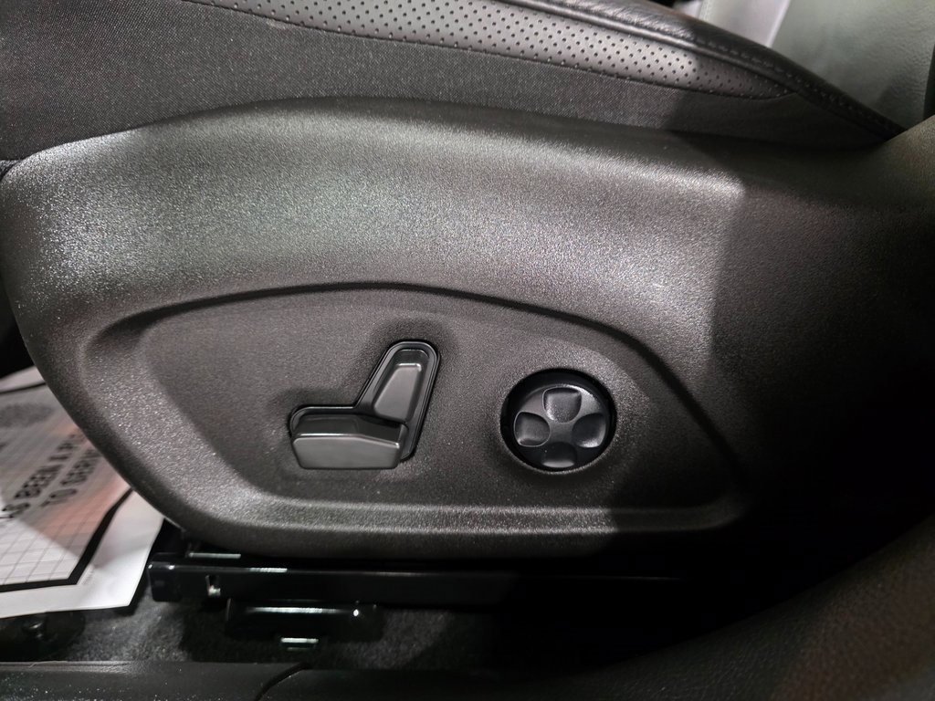 Used 2021 Jeep Renegade Limited w/ Sun & Sound Group image 19