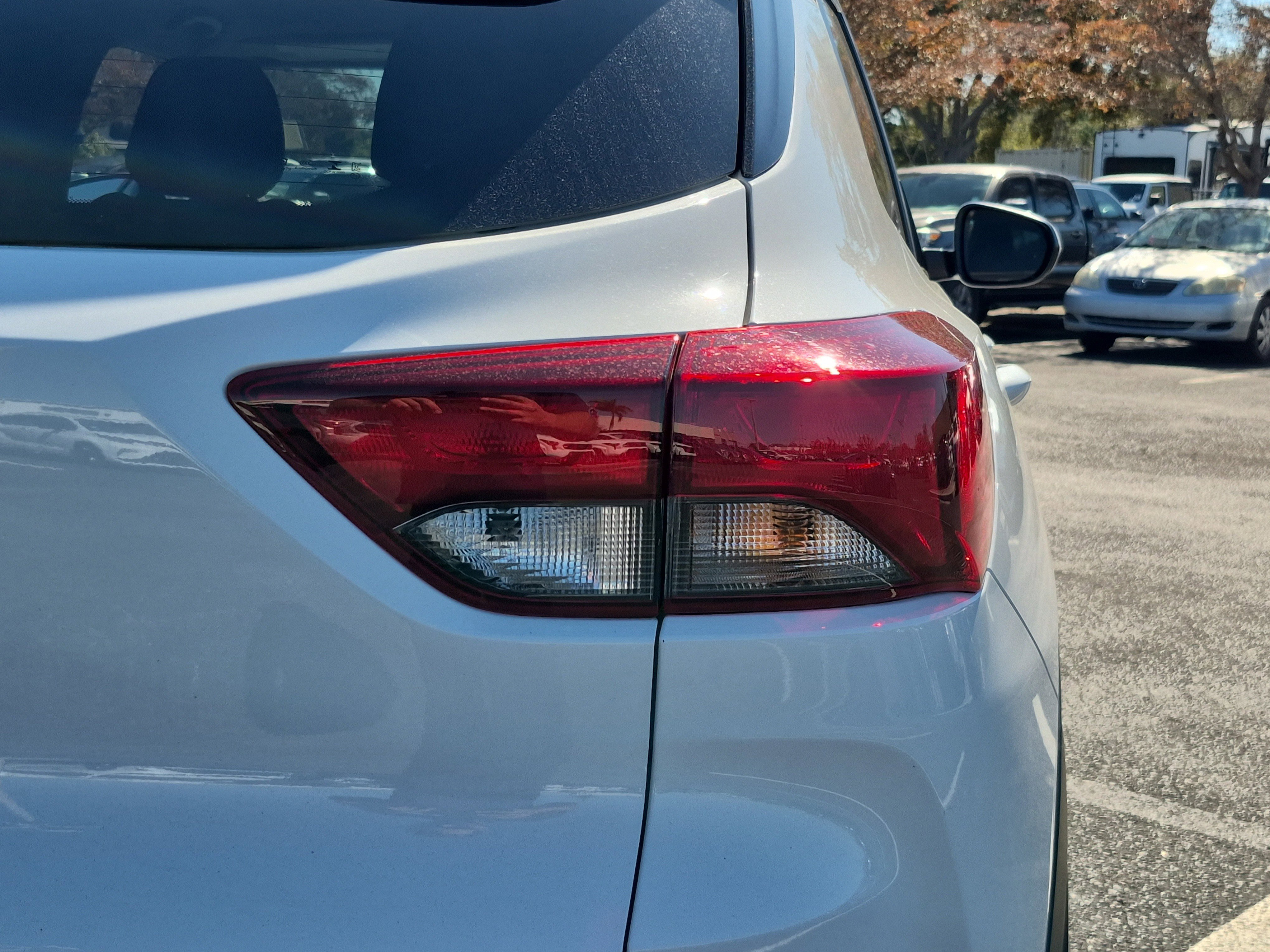 Used 2023 Chevrolet TrailBlazer LT w/ Convenience Package image 11