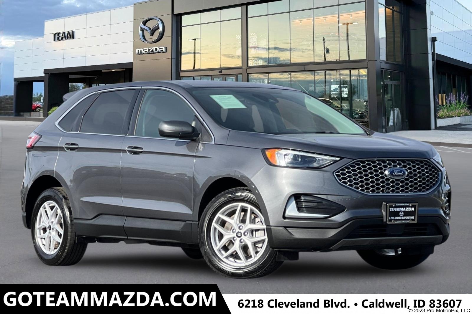 Used 2024 Ford Edge SEL image 1