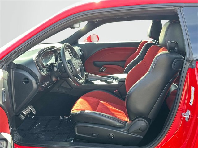 Used 2022 Dodge Challenger R/T Scat Pack w/ Dynamics Package image 16