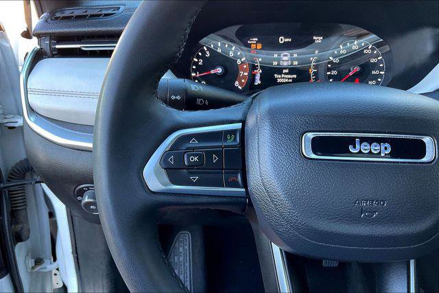 Certified 2025 Jeep Compass Limited image 18