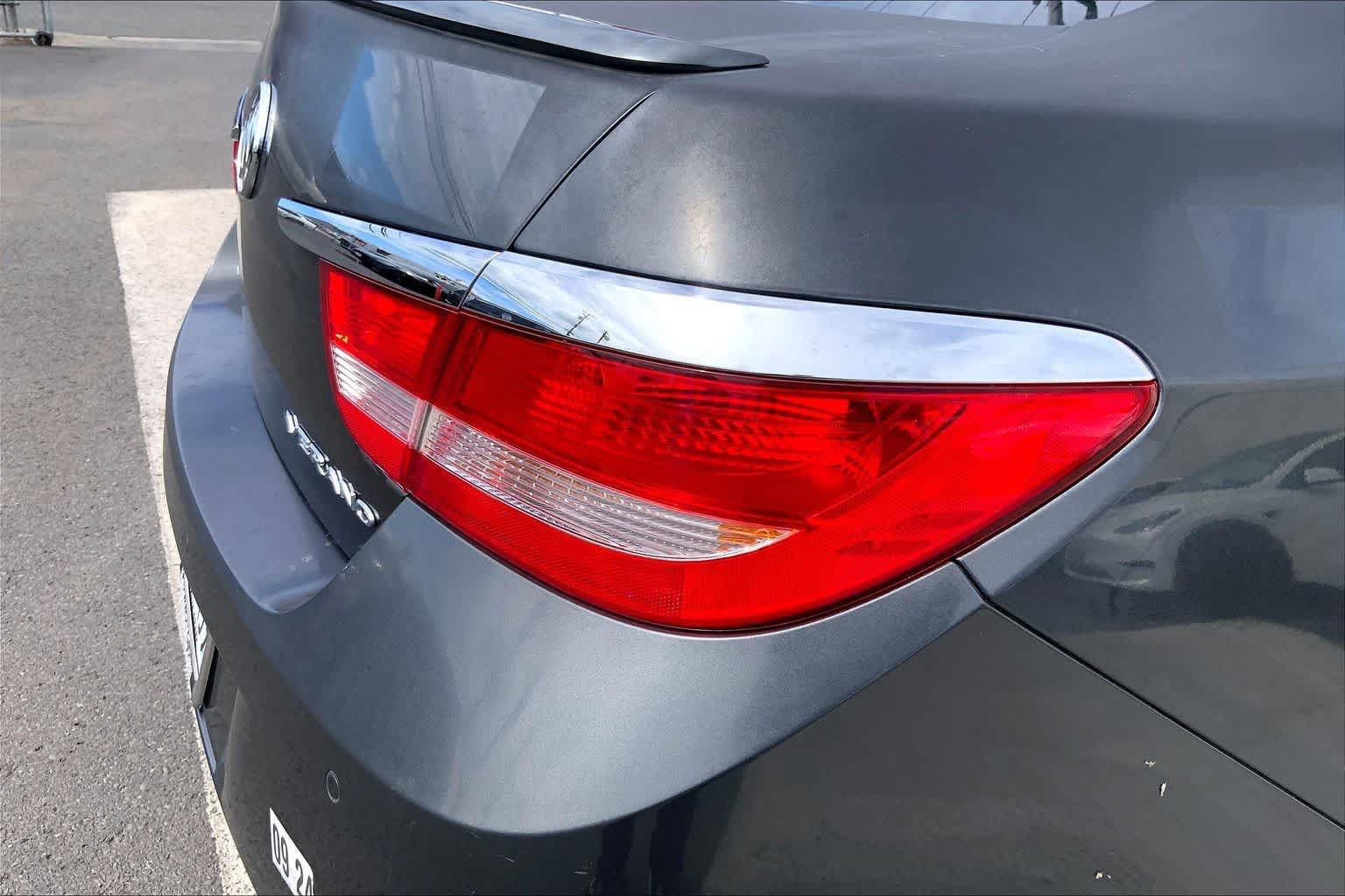 Used 2016 Buick Verano Sport Touring FWD image 31