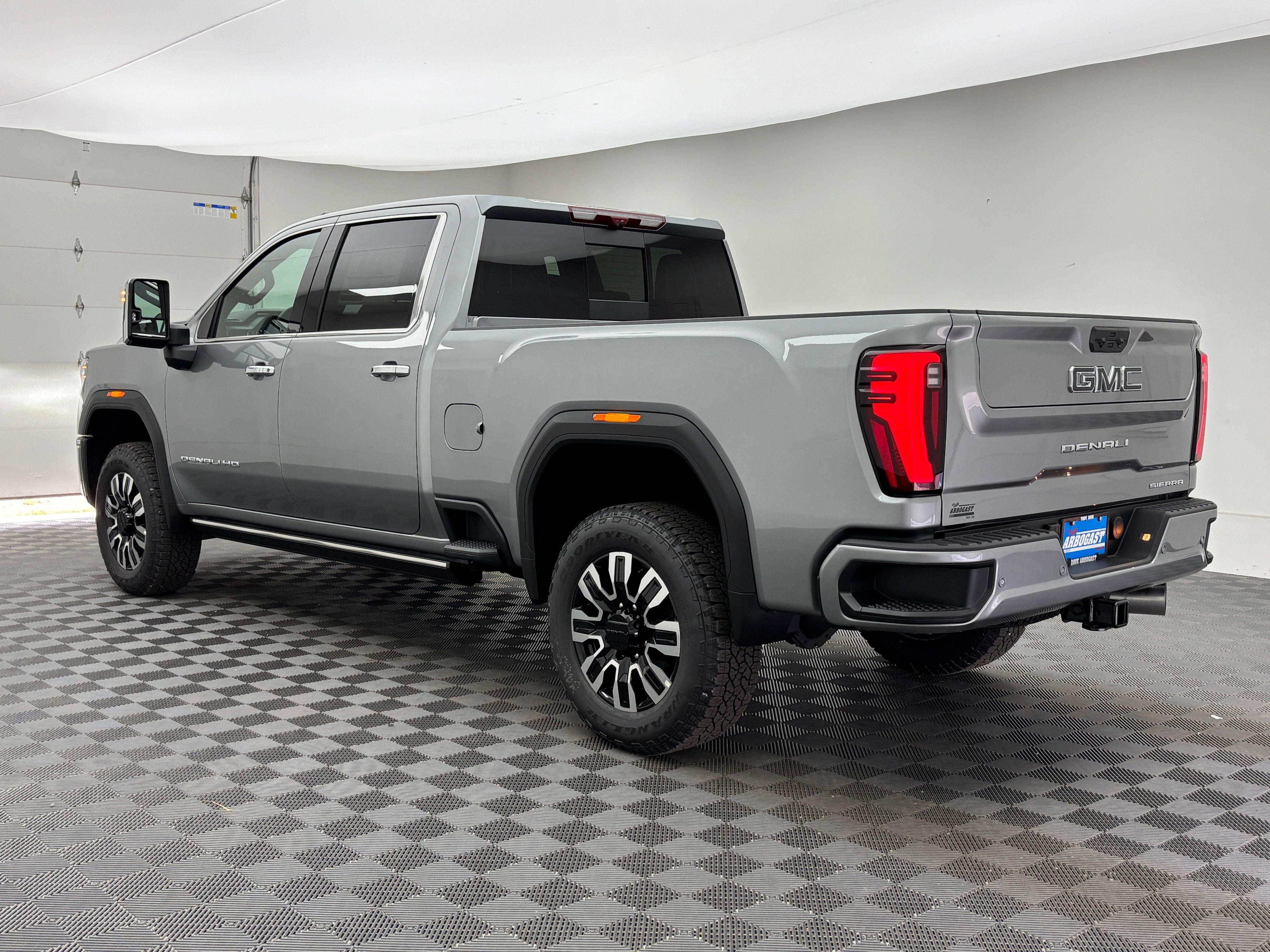 New 2026 GMC Sierra 2500 Denali Ultimate AWD/4WD image 15