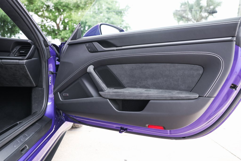 Used 2024 Porsche 911 GT3 image 25