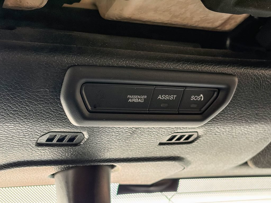 Used 2019 Jeep Wrangler Unlimited Sahara AWD/4WD image 31