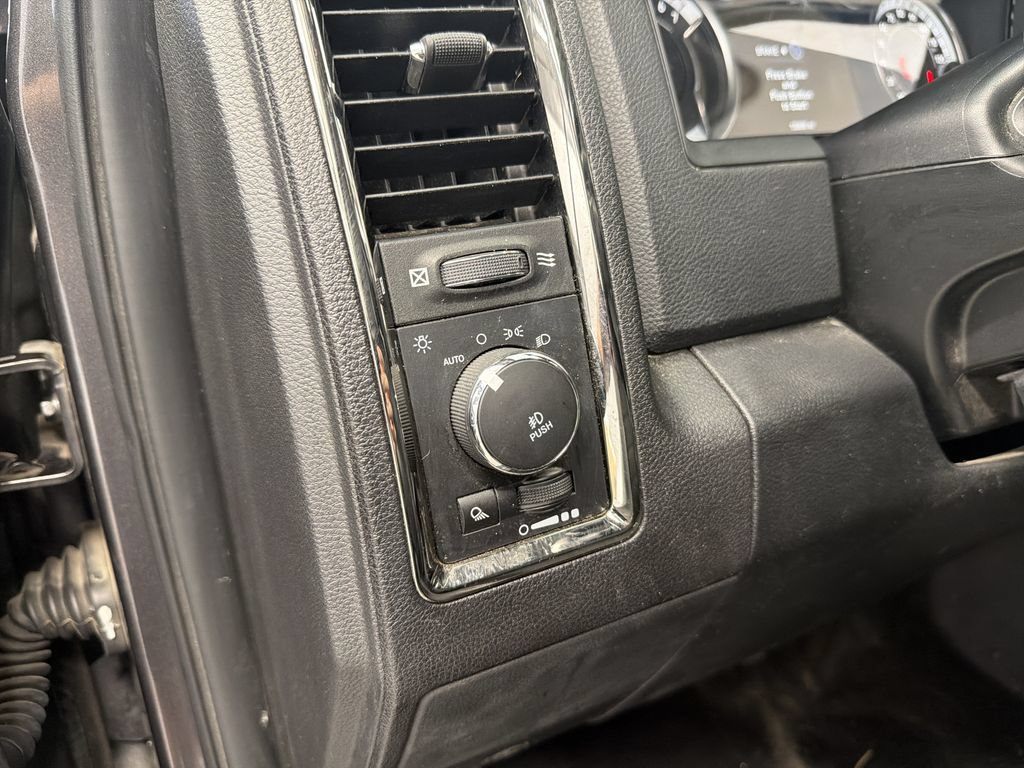 Used 2017 RAM 1500 Sport w/ Convenience Group AWD/4WD image 22