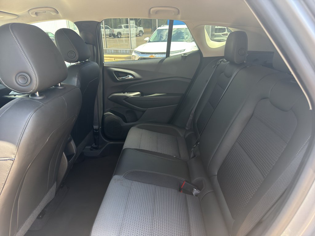 Certified 2024 Chevrolet Trax LT FWD image 6