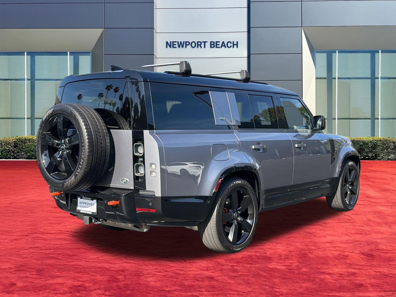 Used 2023 Land Rover Defender 130 X image 9