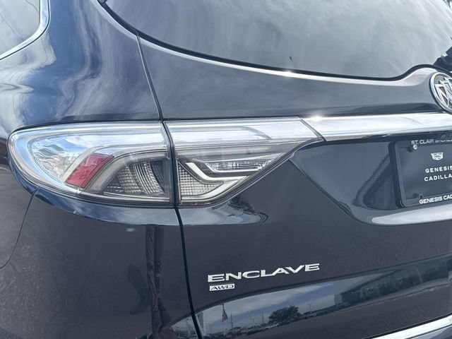 Used 2022 Buick Enclave Avenir w/ Avenir Technology Package AWD/4WD image 9