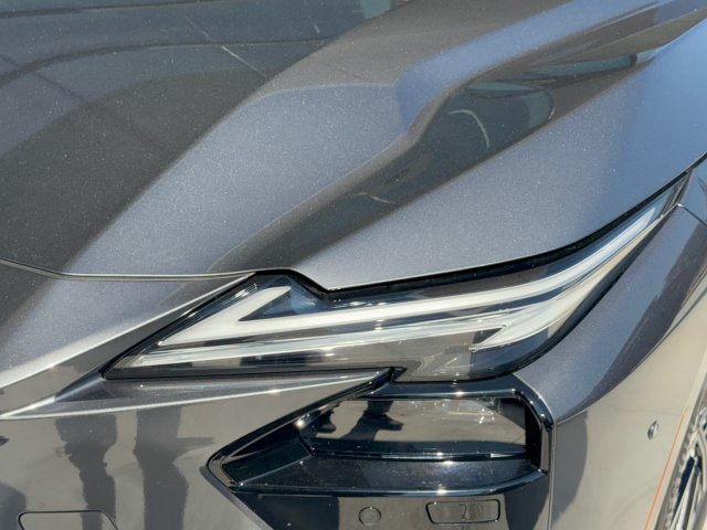 New 2026 Lexus ES 350h w/ Accessory Package (Z2) FWD image 9
