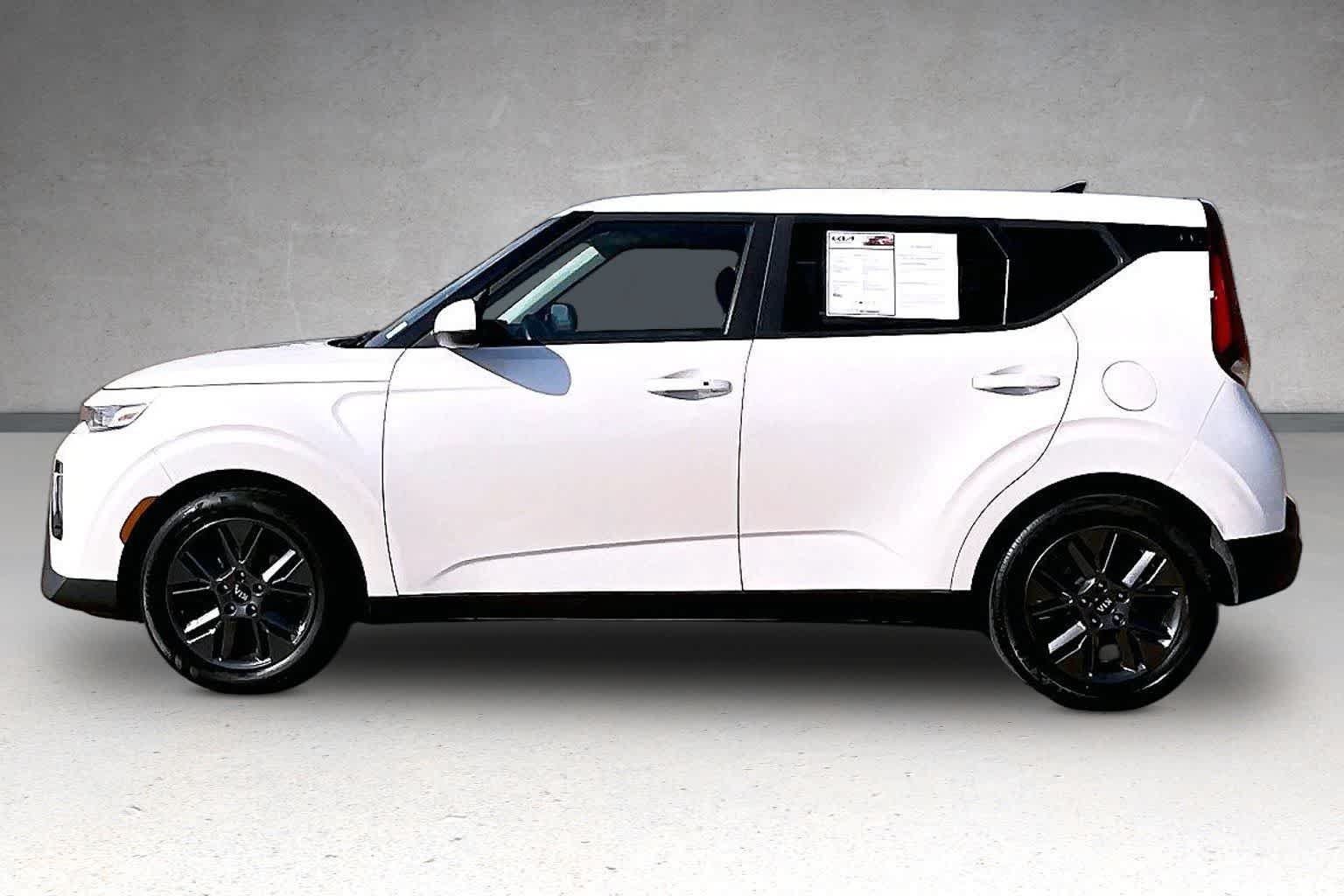 Certified 2021 Kia Soul EX FWD image 3