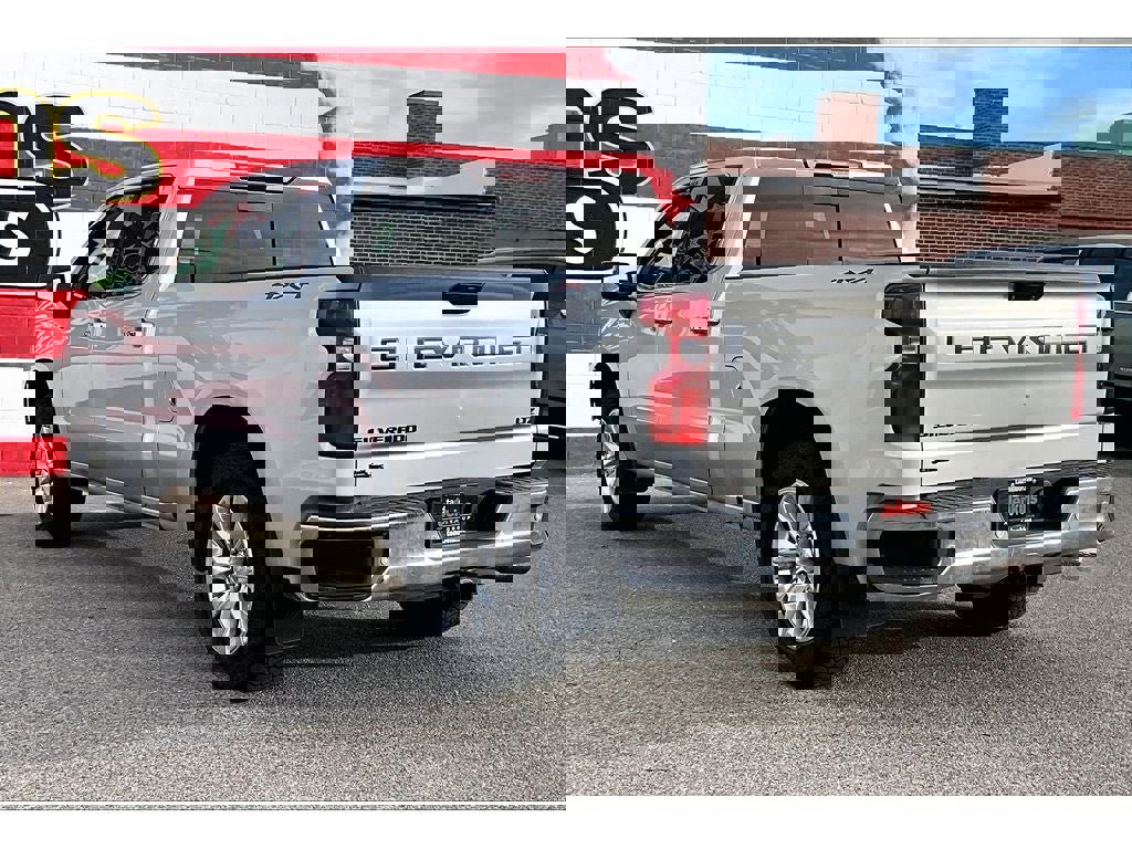 Used 2022 Chevrolet Silverado 1500 LTZ w/ Safety Package II image 13