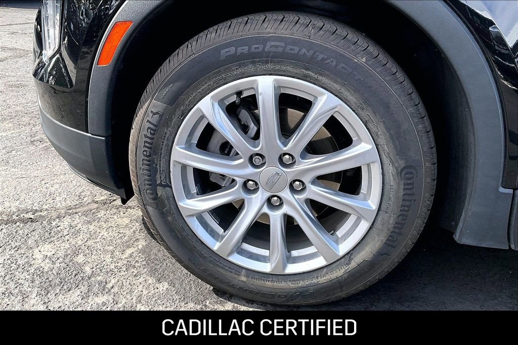 Certified 2023 Cadillac XT4 Luxury w/ Cold Weather Package image 12