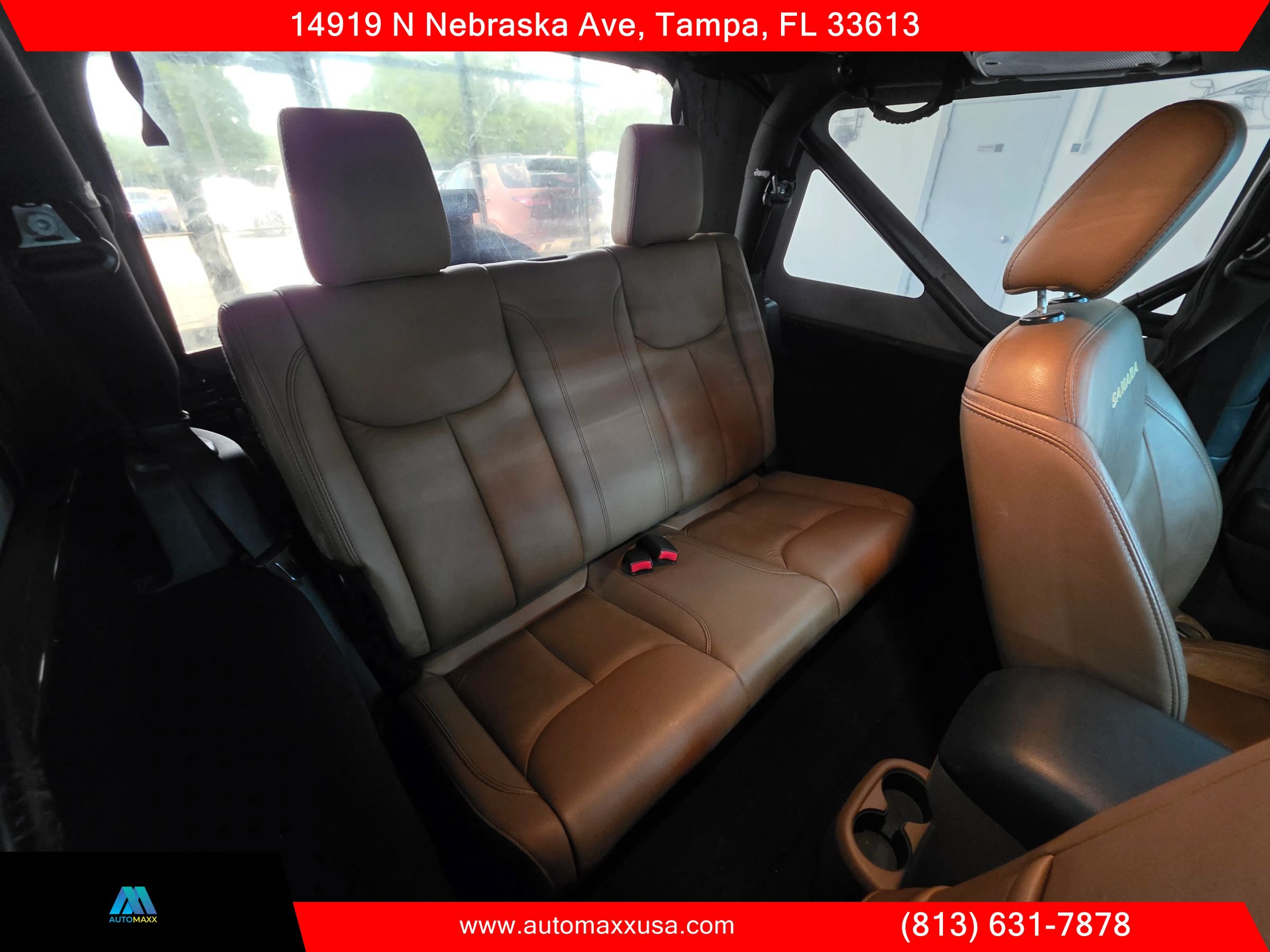 Used 2015 Jeep Wrangler Sahara w/ Connectivity Group AWD/4WD image 29