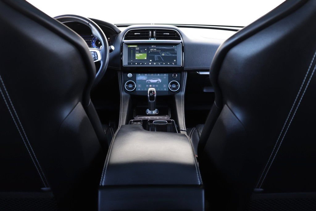 Used 2020 Jaguar F-PACE SVR AWD/4WD image 72