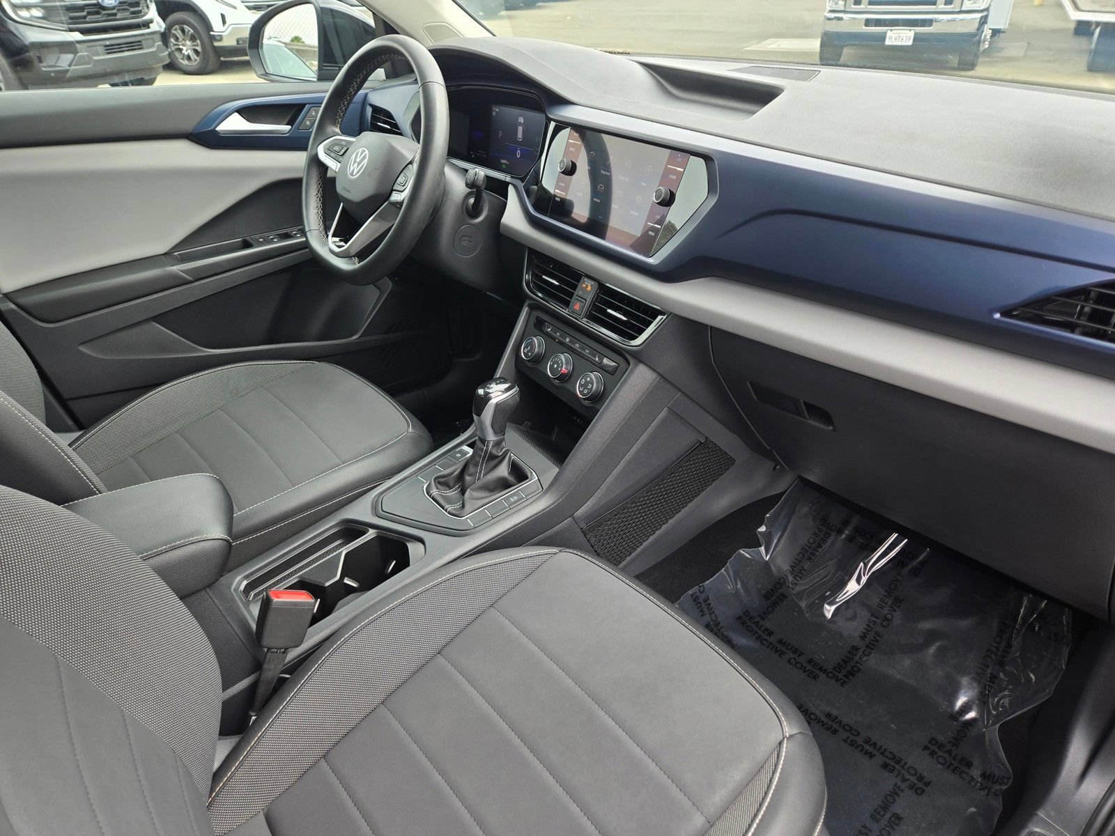 Used 2022 Volkswagen Taos SE FWD image 10