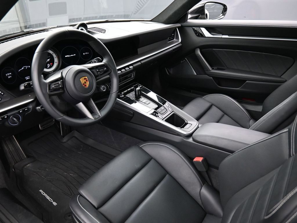 Certified 2021 Porsche 911 Turbo S AWD/4WD image 4