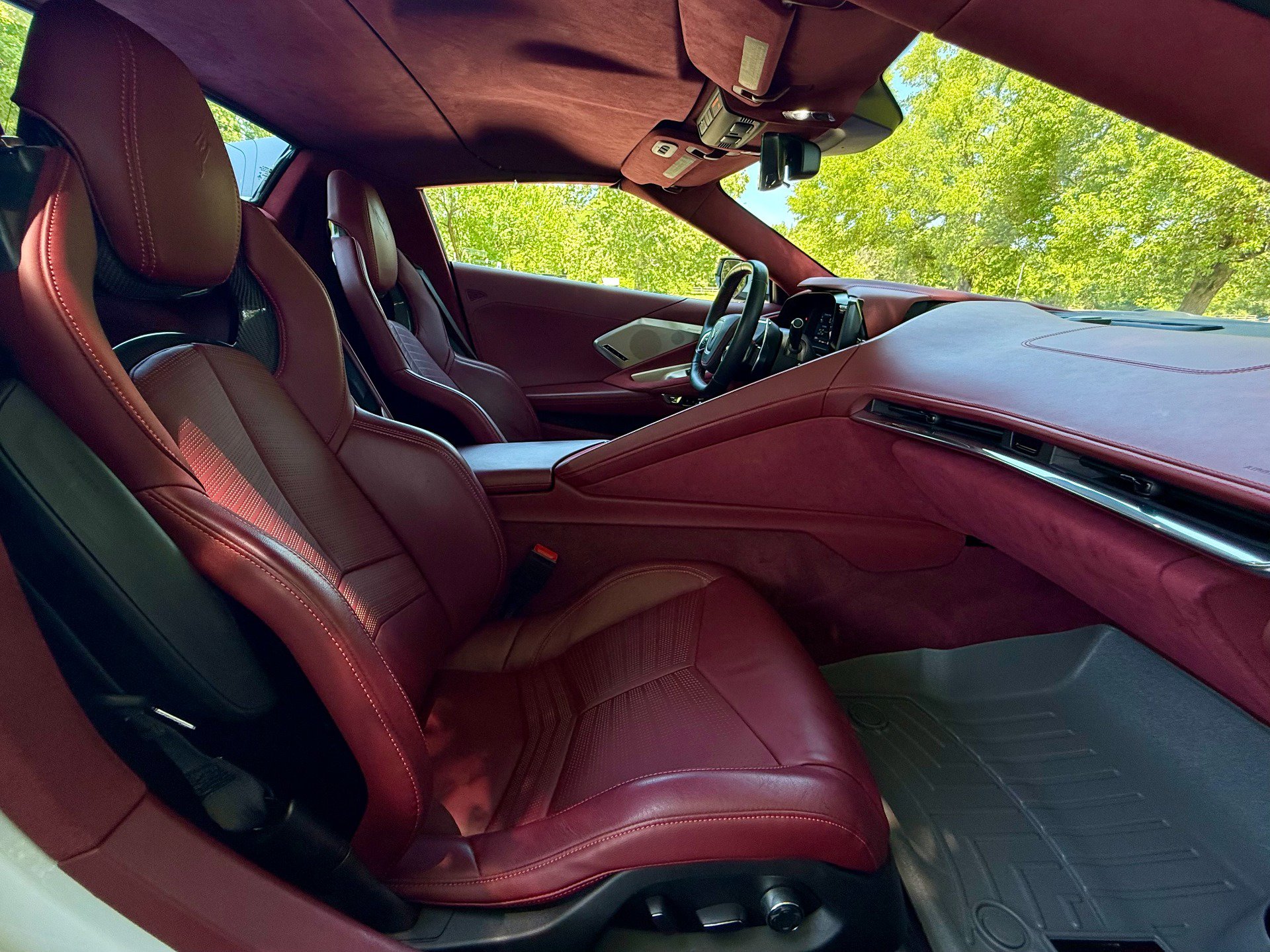 Used 2020 Chevrolet Corvette Stingray Premium Conv w/ 3LT Preferred Equipment Group RWD image 35