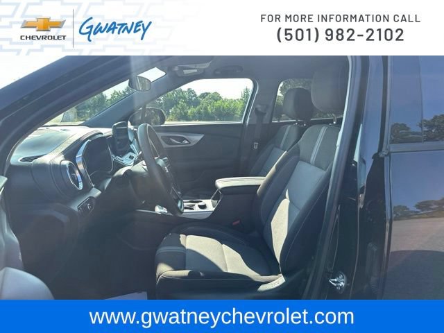 Used 2025 Chevrolet Blazer LT AWD/4WD image 21