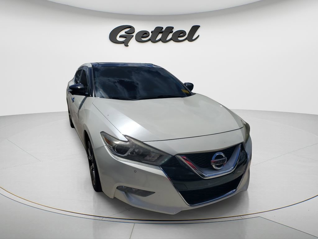 Used 2017 Nissan Maxima Platinum image 2