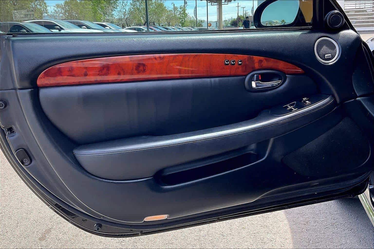 Used 2008 Lexus SC 430 Convertible RWD image 19