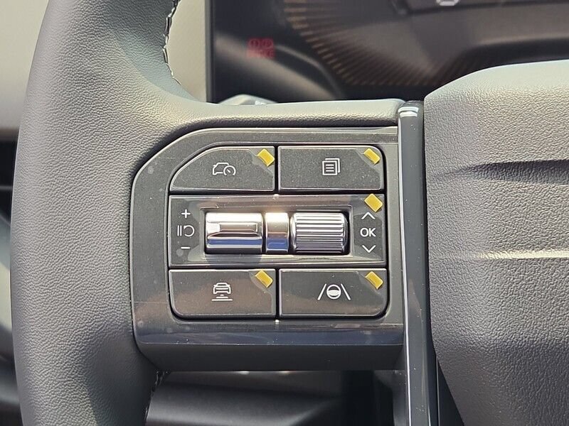 New 2027 Kia Seltos S FWD image 8