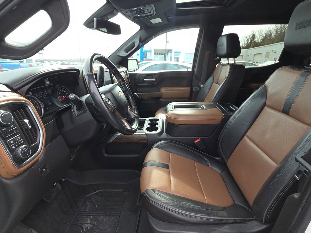Used 2019 Chevrolet Silverado 1500 High Country image 16