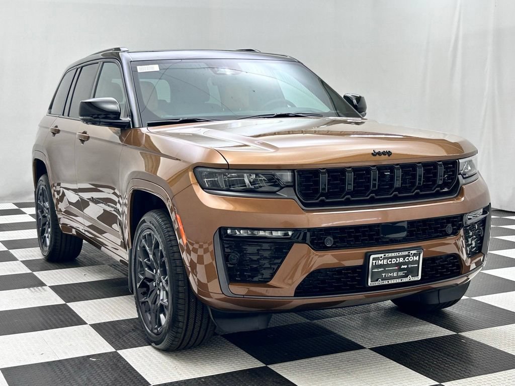 New 2026 Jeep Grand Cherokee Summit w/ Obsidian Package AWD/4WD image 2
