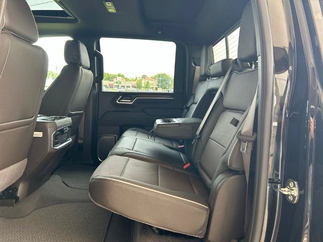 New 2026 GMC Sierra 2500 Denali w/ Denali Reserve Package AWD/4WD image 9