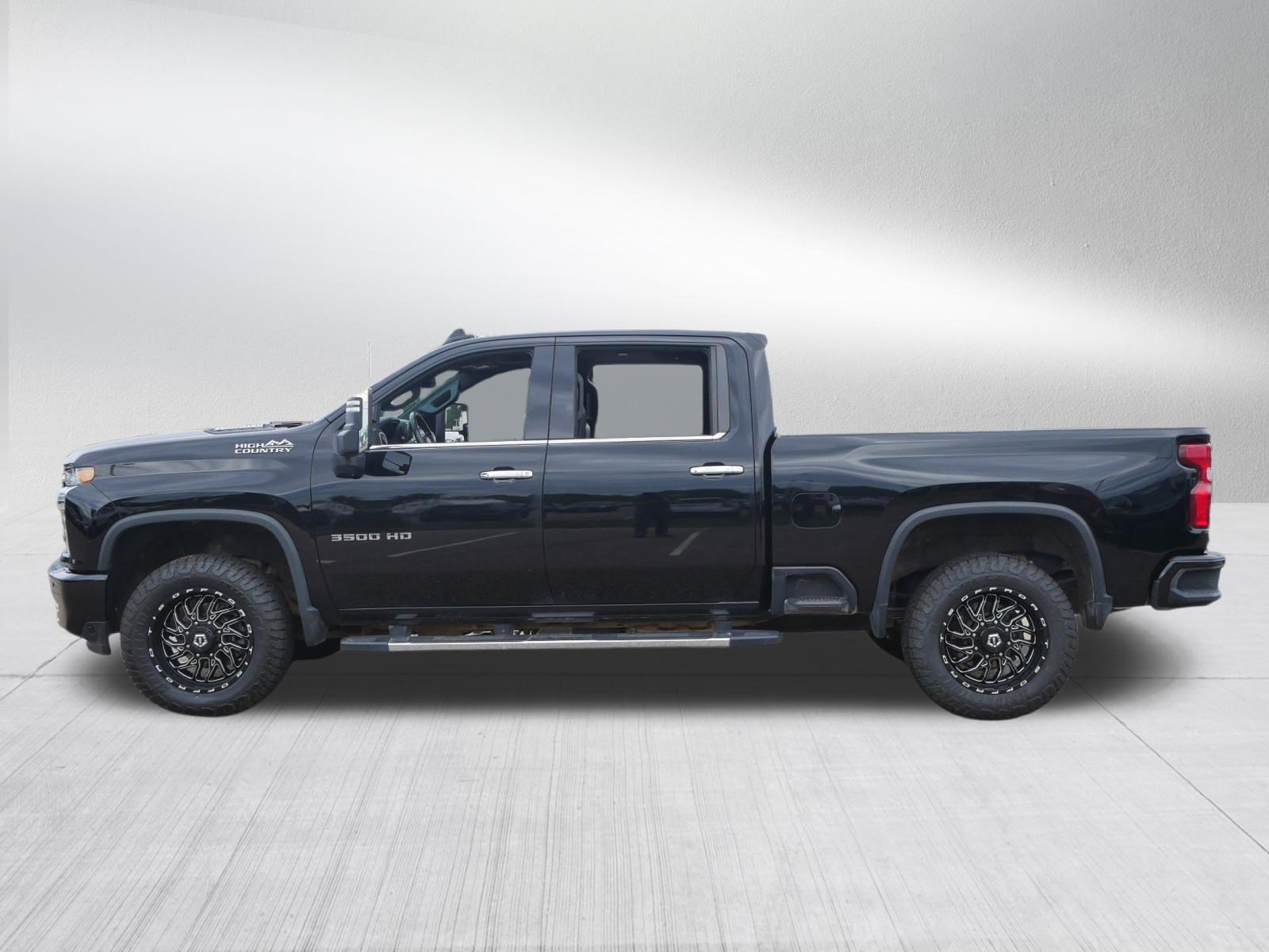 Certified 2022 Chevrolet Silverado 3500 High Country w/ Safety Package II AWD/4WD image 4