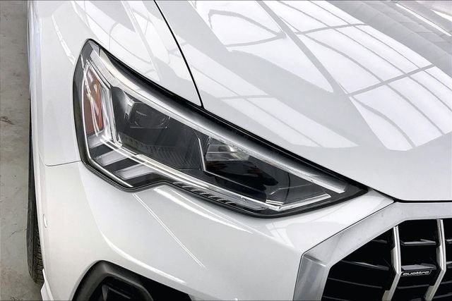 Used 2020 Audi Q3 2.0T Prestige AWD/4WD image 26
