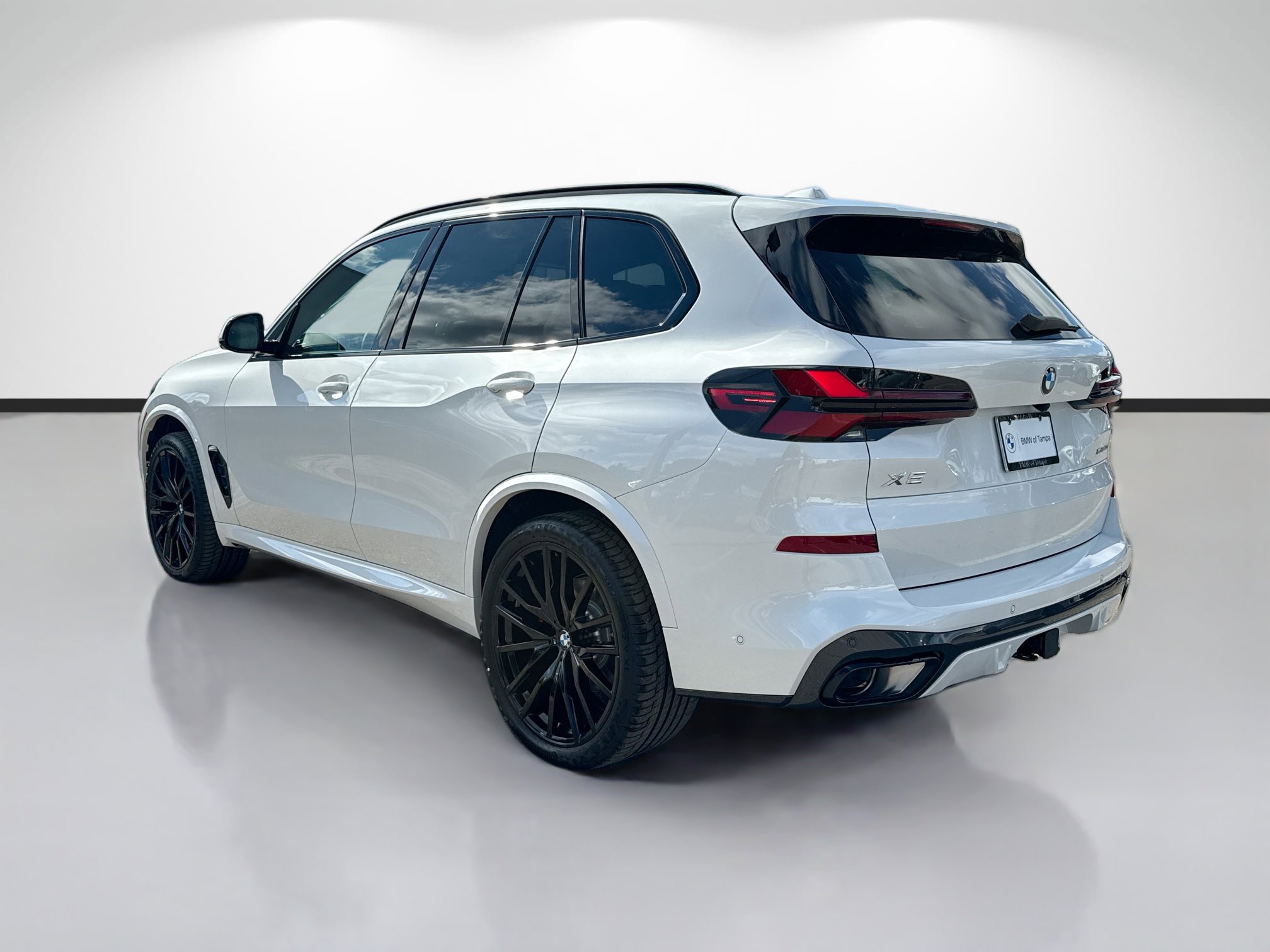 New 2026 BMW X5 xDrive40i image 5