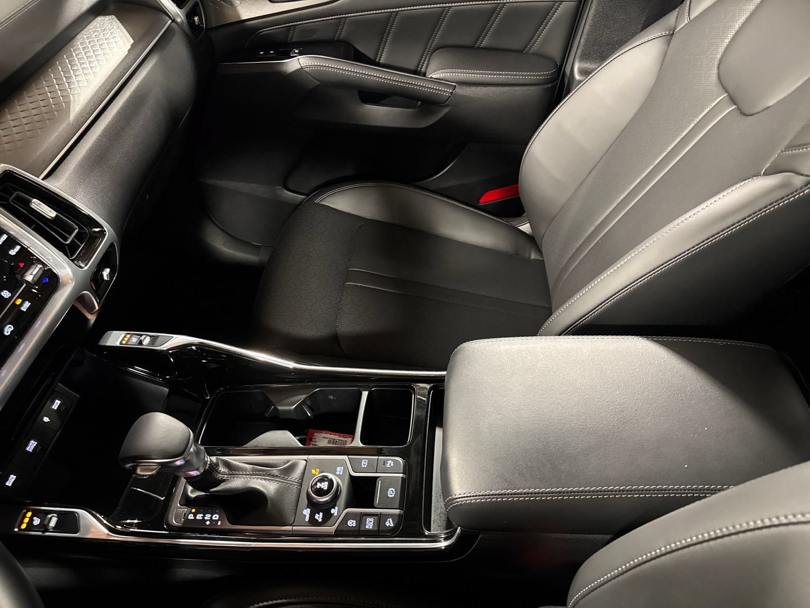 Certified 2023 Kia Sorento SX AWD/4WD image 27