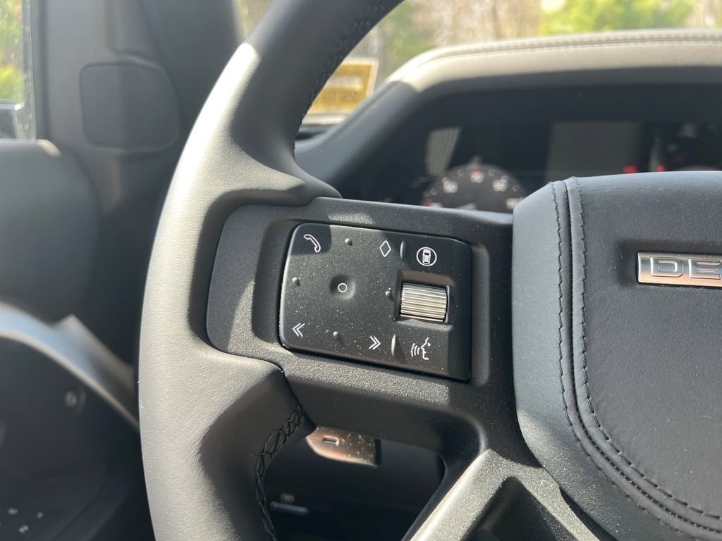 New 2025 Land Rover Defender 110 V8 image 15