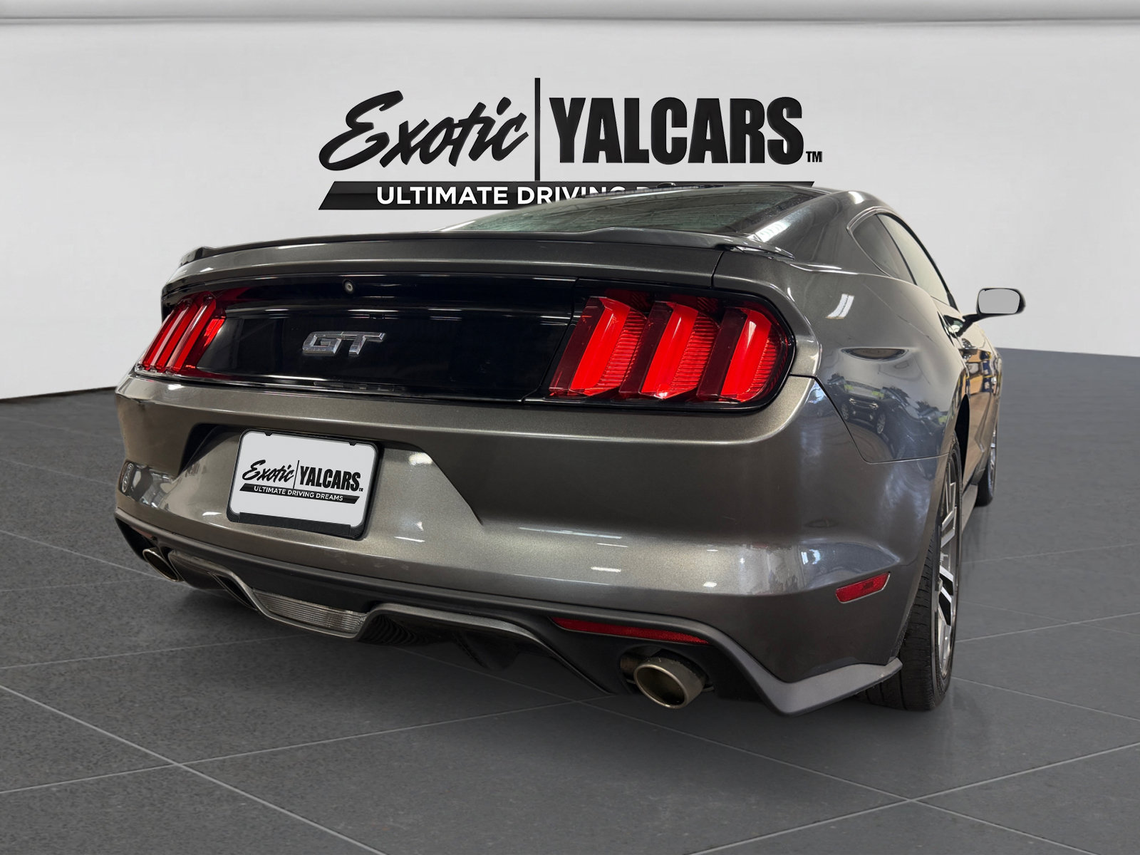 Used 2015 Ford Mustang GT Premium w/ Equipment Group 401A RWD image 10