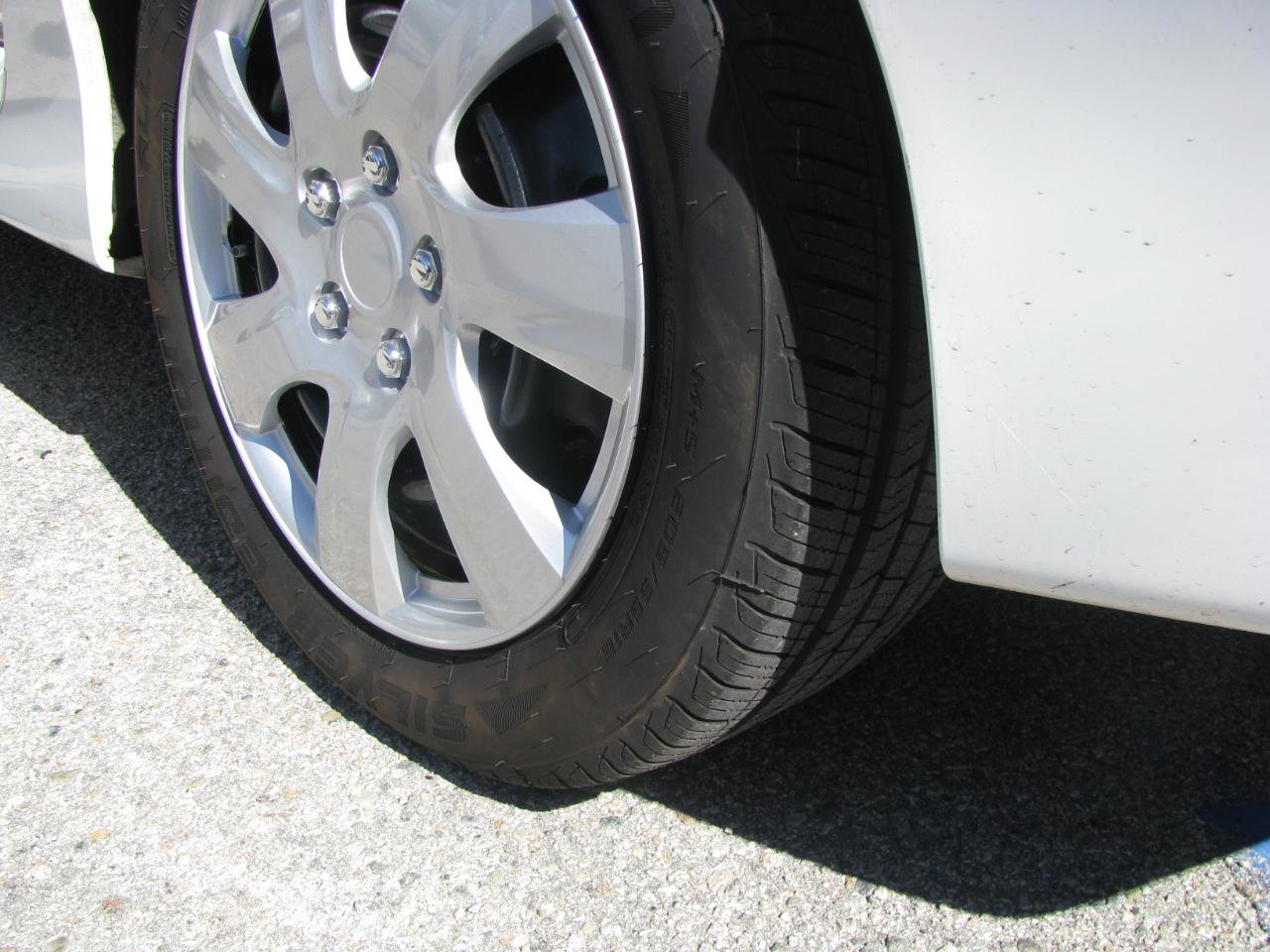 Used 2010 Honda Civic LX image 7