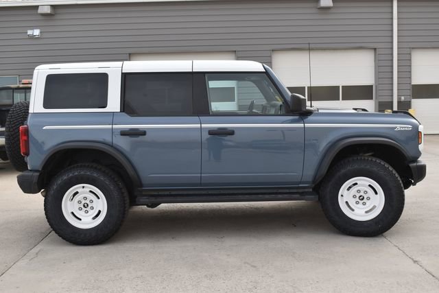 Used 2023 Ford Bronco Heritage Edition image 4