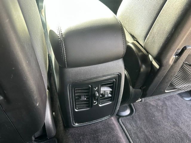 Used 2016 Jeep Grand Cherokee Laredo w/ Quick Order Package 23E image 31