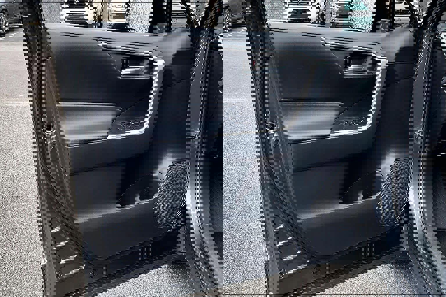 Certified 2024 Toyota RAV4 XLE Premium image 21