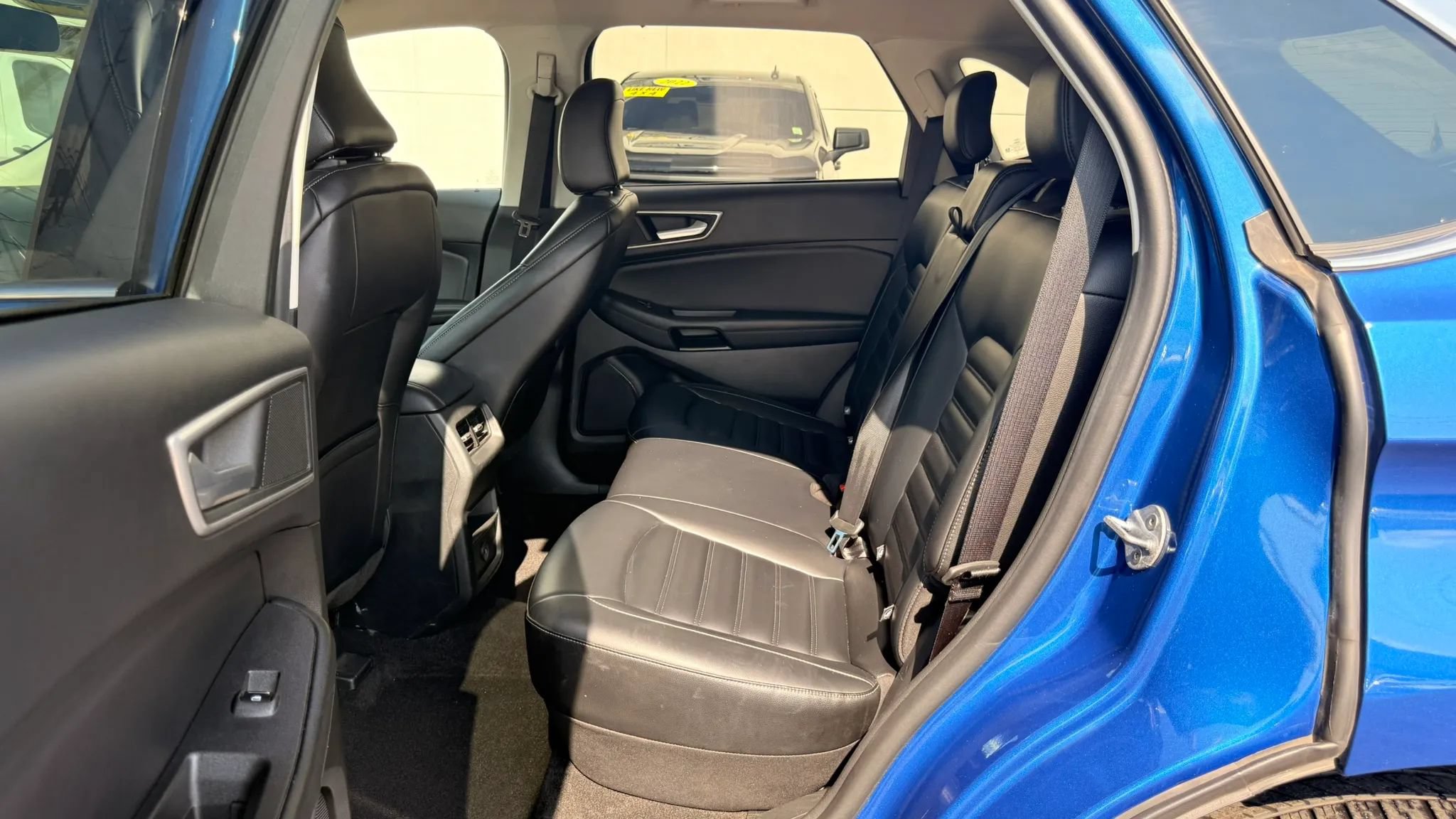Used 2024 Ford Edge SEL AWD/4WD image 13