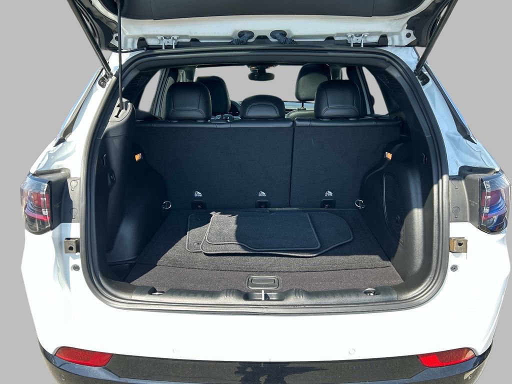 Used 2023 Jeep Compass Limited w/ Elite Group image 14