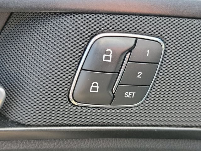 Used 2020 Ford Fusion Titanium FWD image 26