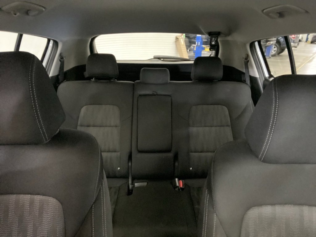 Used 2021 Kia Sportage LX image 40